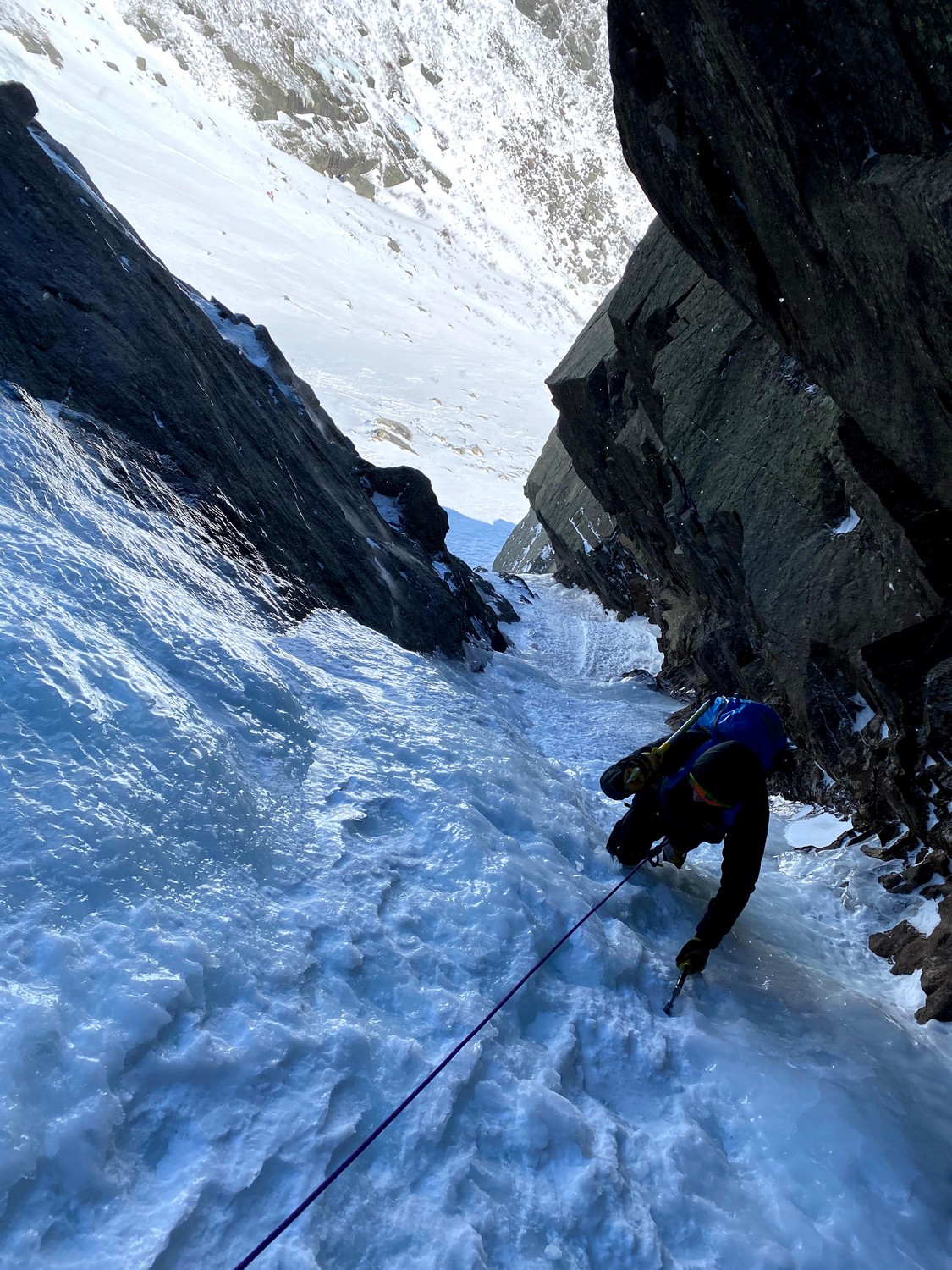 Mountain Shadow Adventures - Huntington Ravine Ice Climb